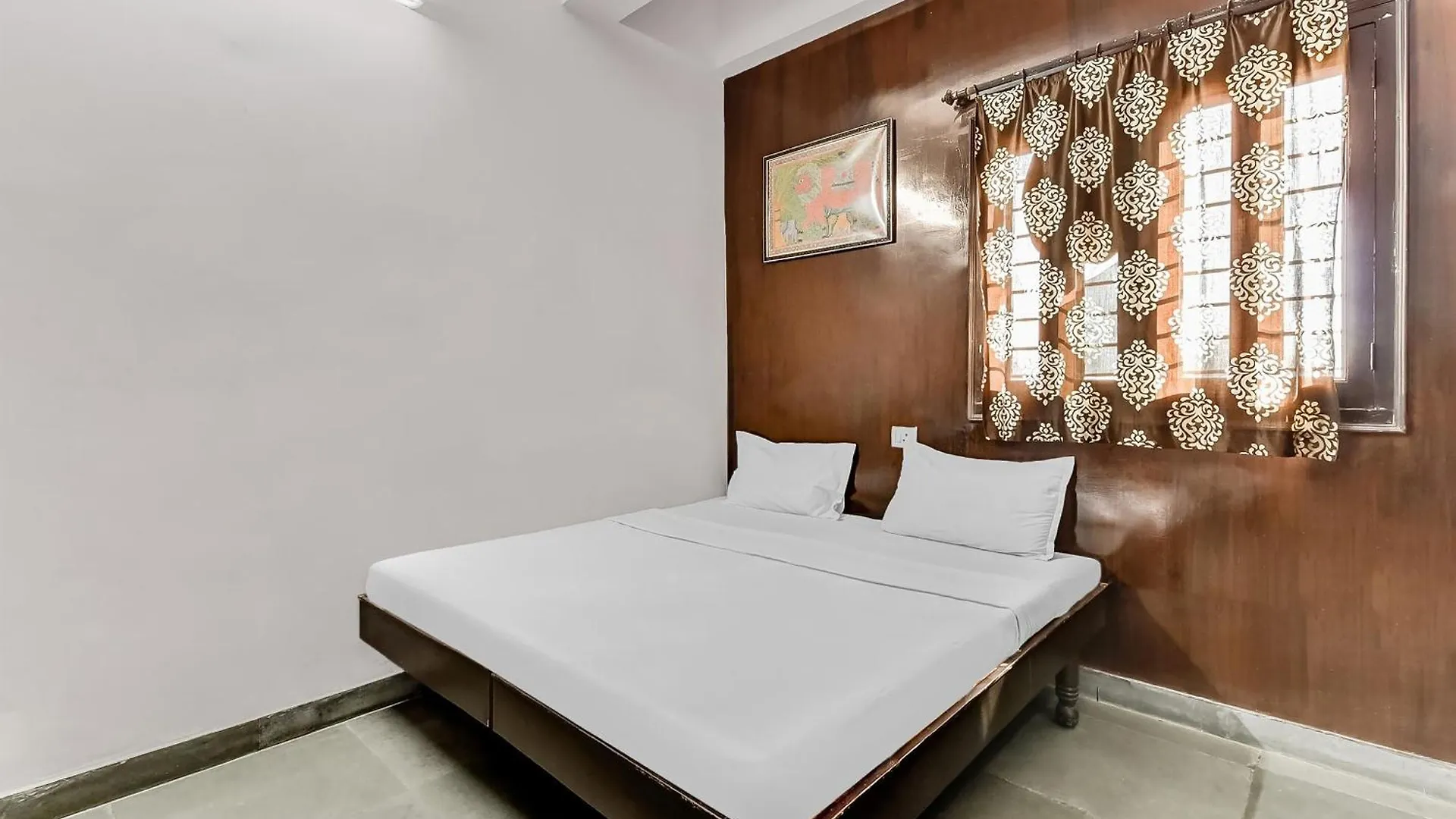 Hotel Spot On Unique Residency Udajpur